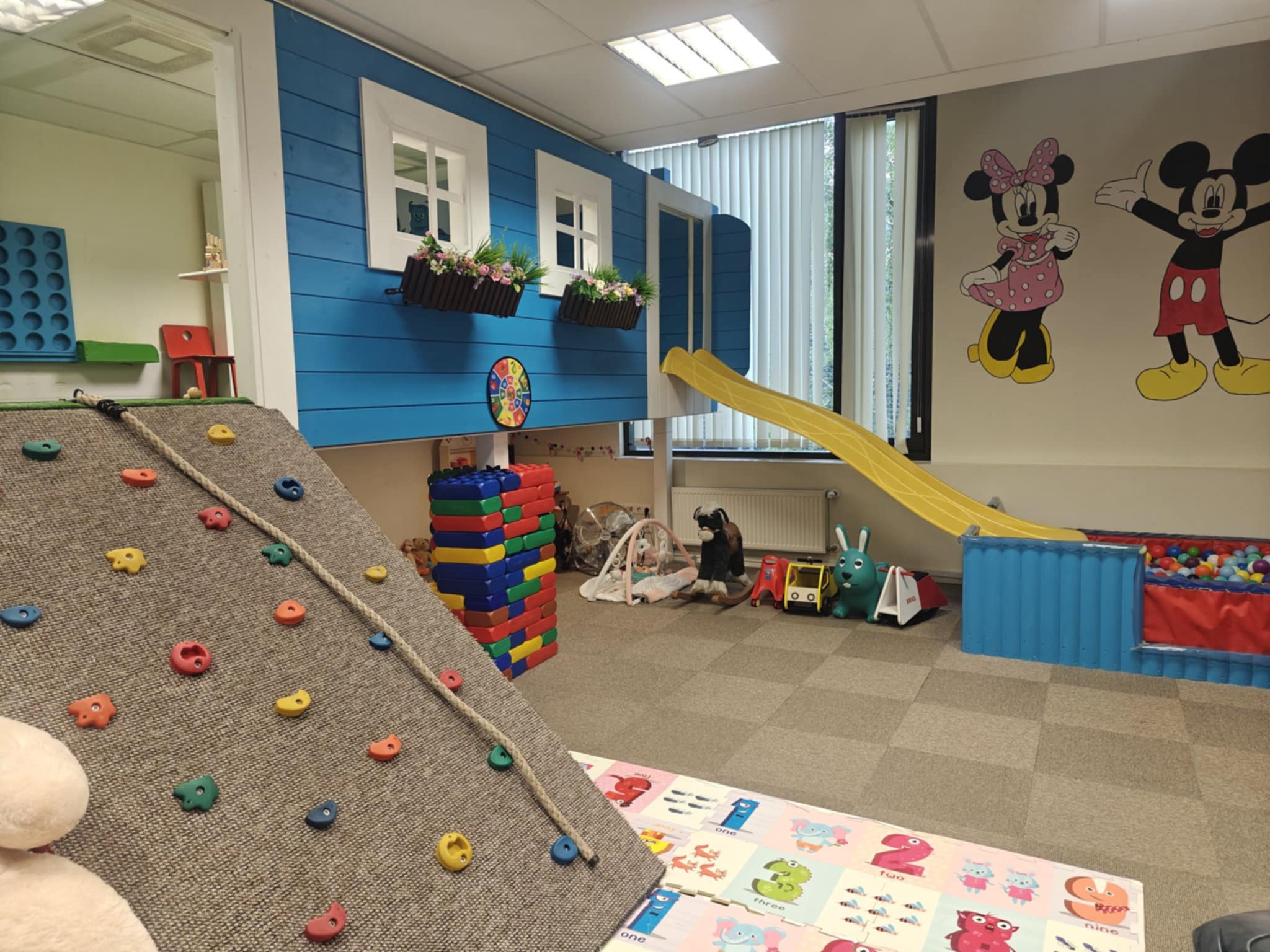 306cb617-4870-49ec-b7b5-1d6a590ddeec